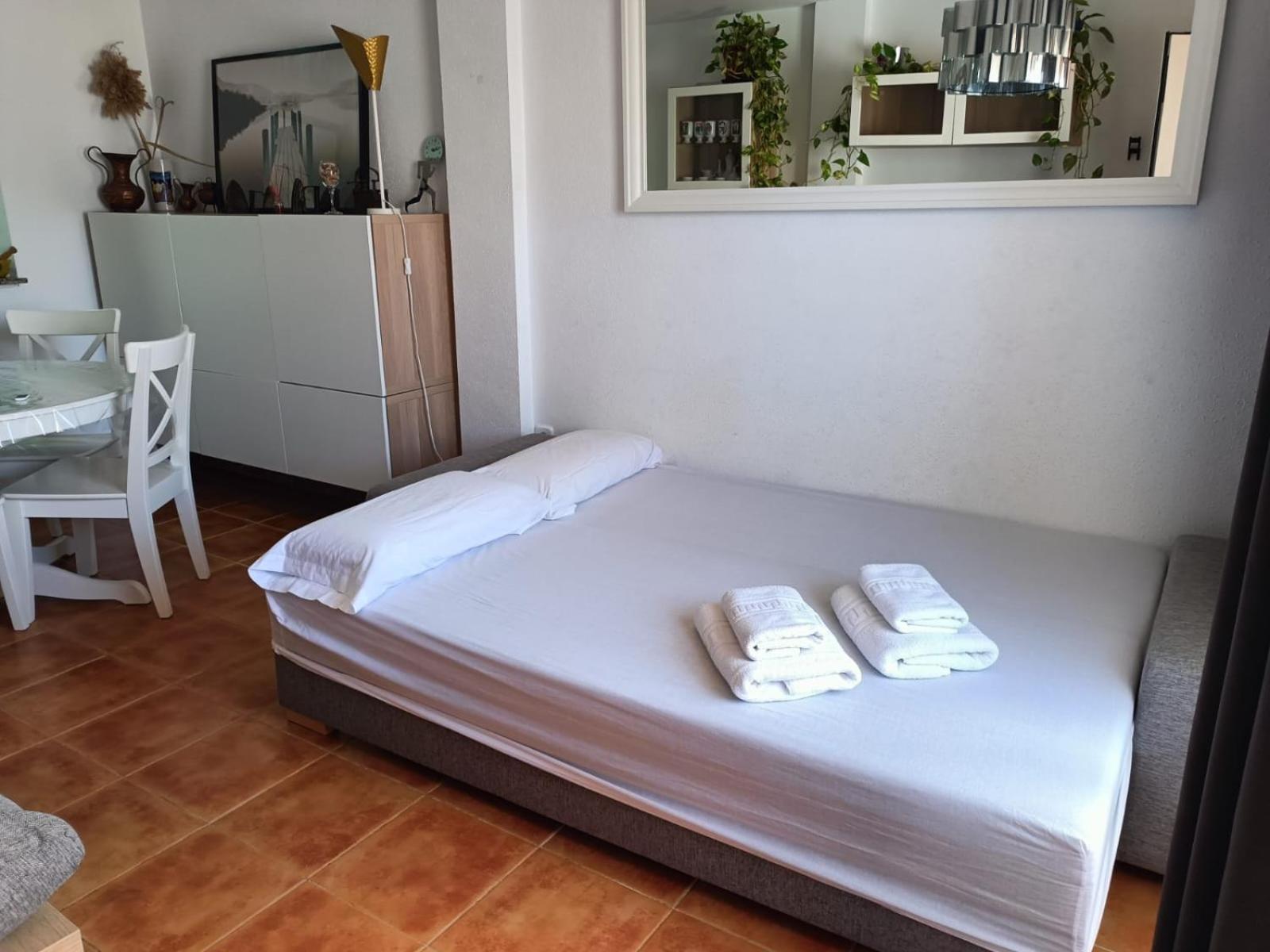 Precioso Apartamento Con Piscina Y Garage Паломарес Екстериор снимка